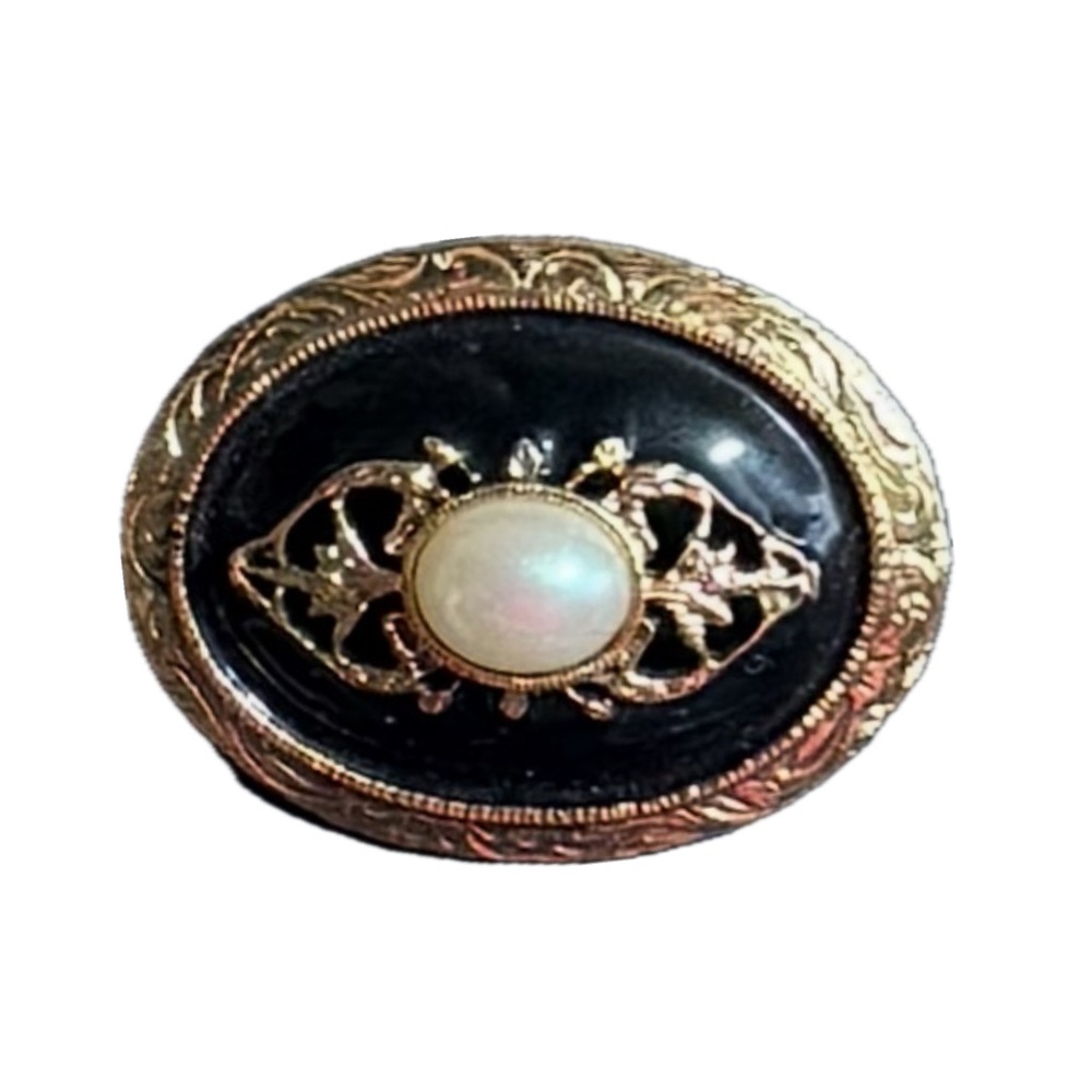 Vintage 1928 Brand Oval Brooch